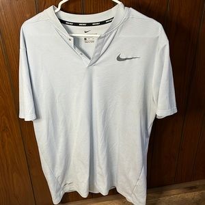 Nike Aeroreact Golf Shirt